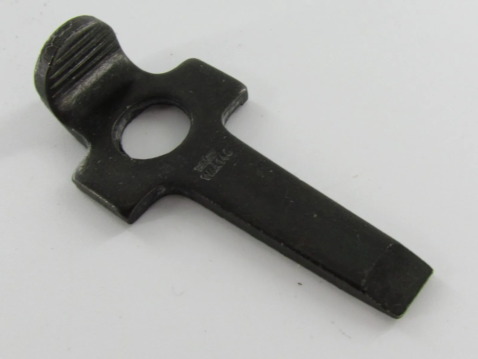 Luger P08 demontagegereedschap — Wapens — WO2 (foto 9 van 9)
