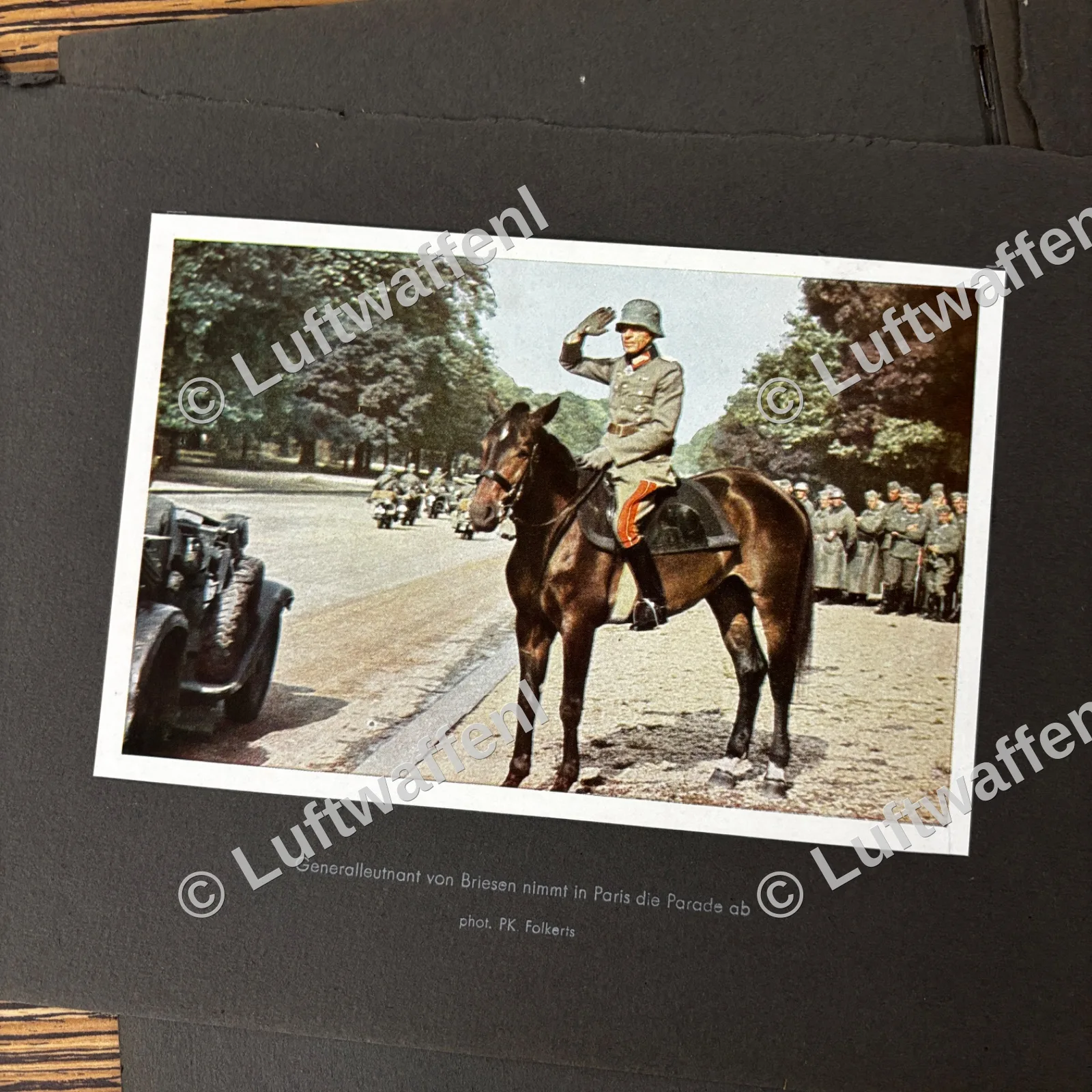 Boekje met 7 foto’s wehrmacht in Frankrijk — Foto's & Documenten — WO2 (foto 4 van 7)