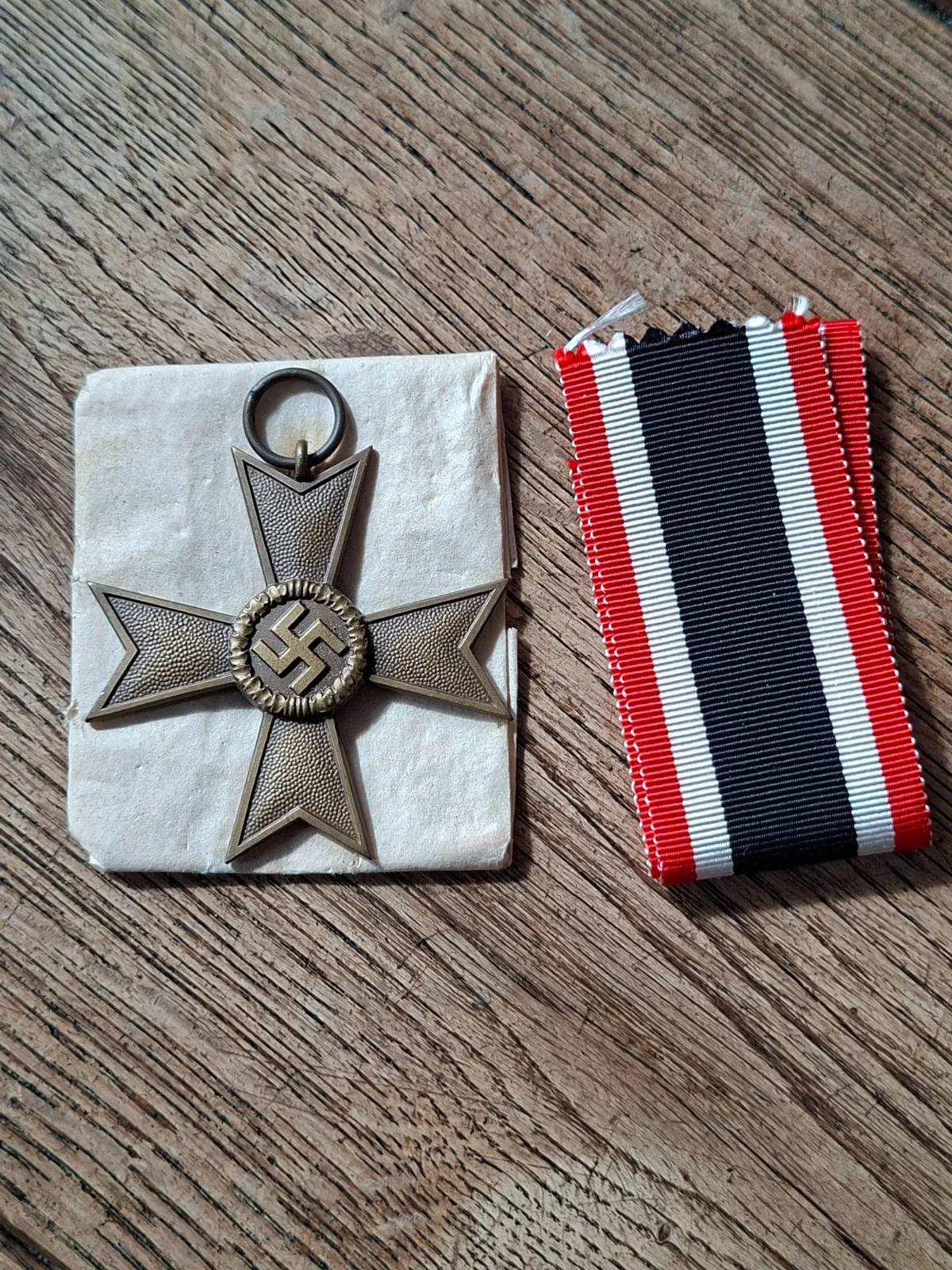 KVK zonder zwaarden- origineel MINT — WO2