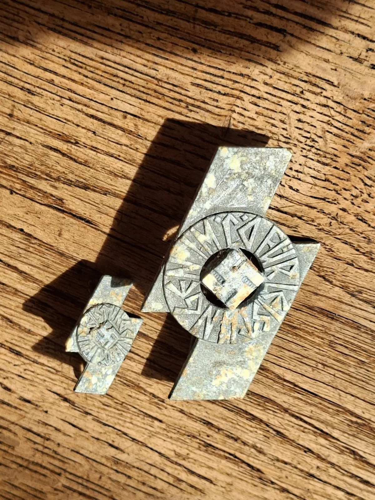 HJ lidmaatschap medaille+miniatuur. Bovo omgv Berlijn — WO2