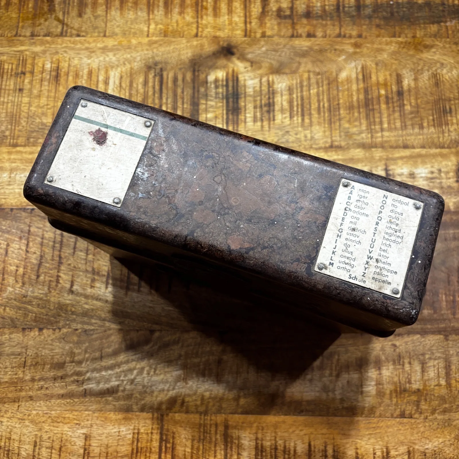 Duitse veldtelefoon Gilze-Rijen — Uitrusting & Accessoires — WO2 (foto 3 van 5)