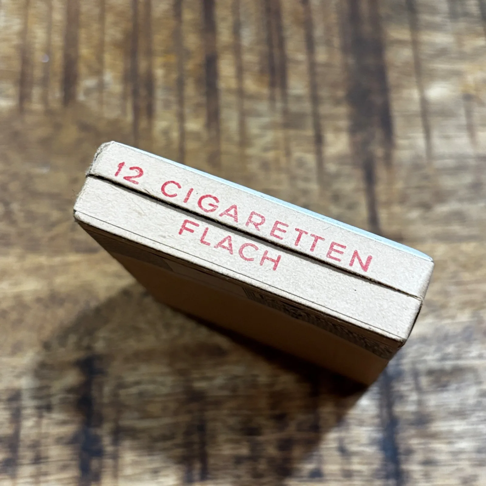 Korfu Rot sigaretten — Uitrusting & Accessoires — WO2 (foto 3 van 5)