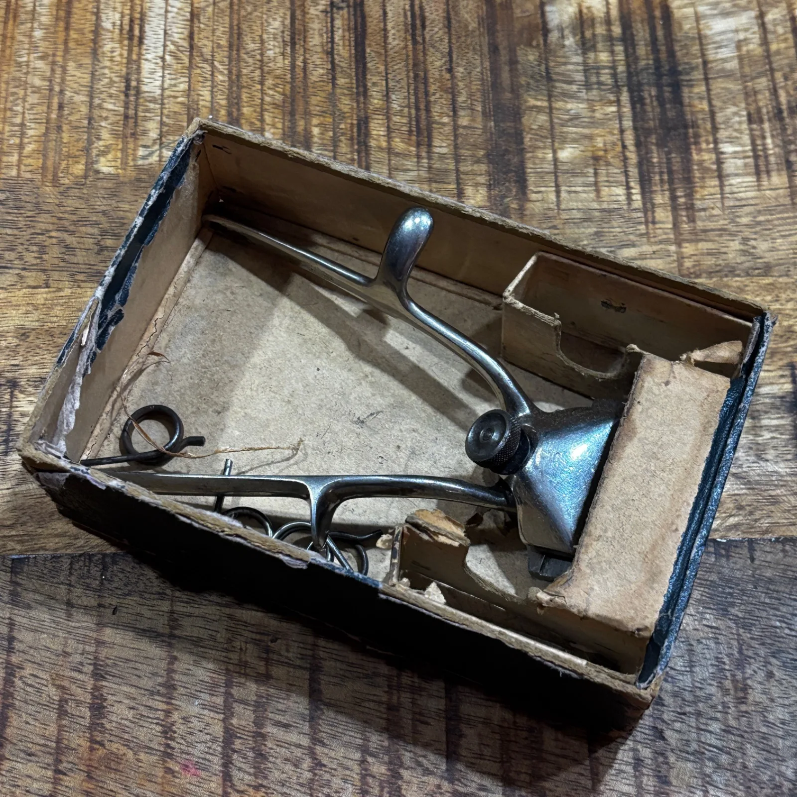 Jota tondeuse — Uitrusting & Accessoires — WO2 (foto 2 van 3)