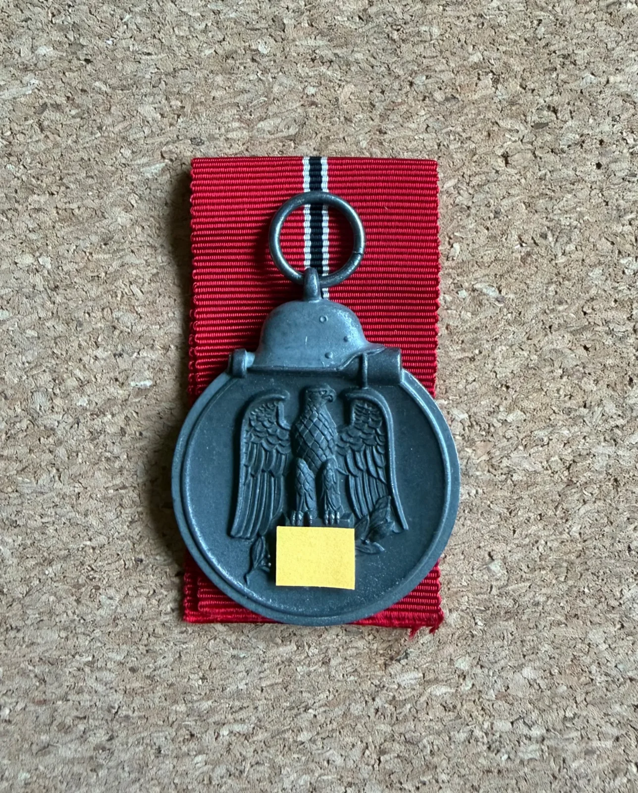 Oostfront Medaille WOII (Winterschlacht im Osten 1941/42) - Maker 127 — WO2