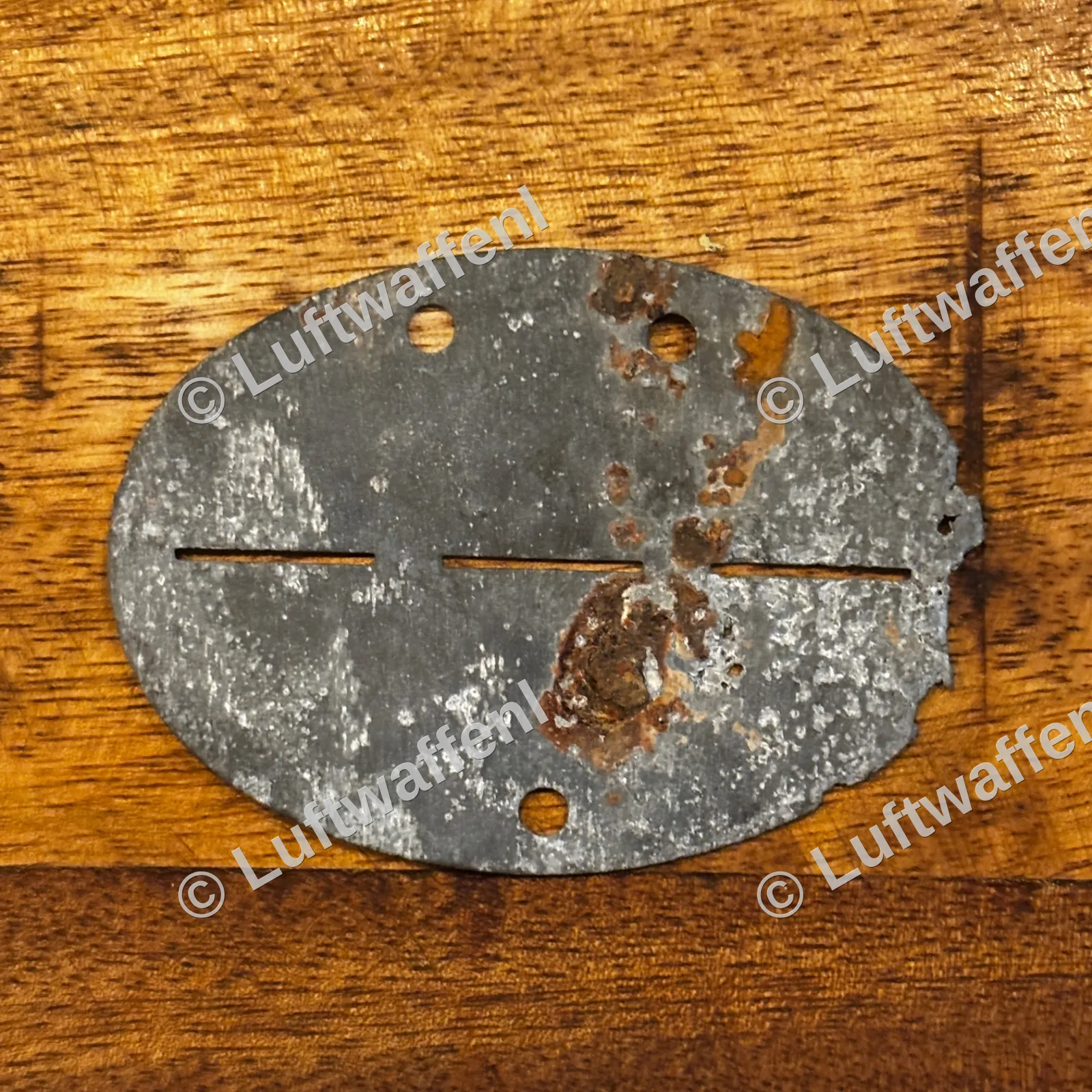 Fallschirmjäger Erkennungsmarke 62592 — Uitrusting & Accessoires — WO2 (foto 2 van 2)