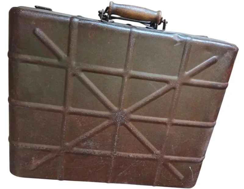 a wehrmacht ww2 Stielhgr. box — Overige — WO2 (foto 7 van 9)
