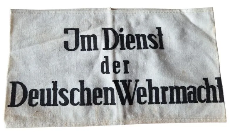 duitse ww2 armband in gebruikte staat — WO2