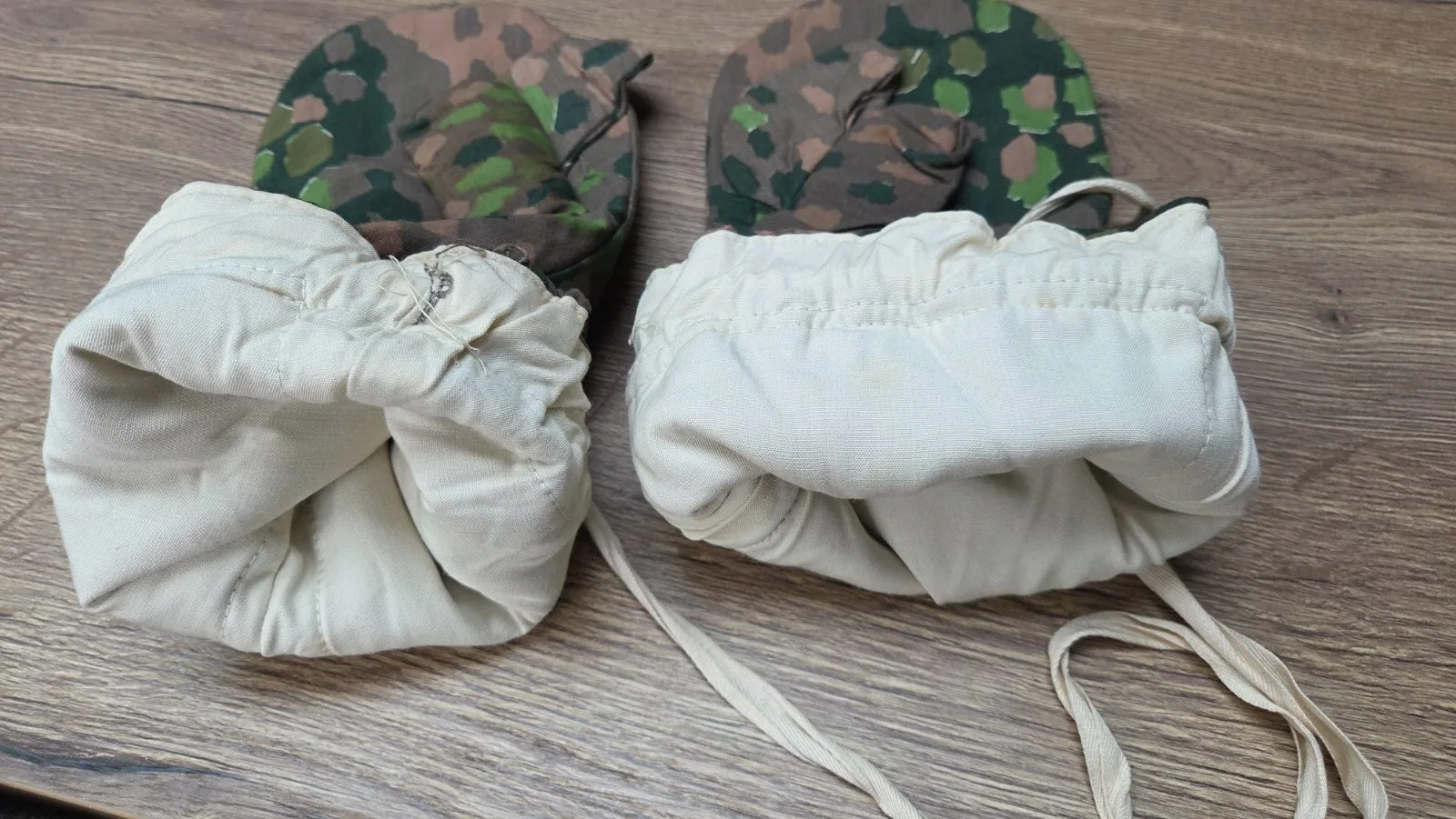 Waffen SS wanten erbsentarn — Uniformen — WO2 (foto 5 van 5)