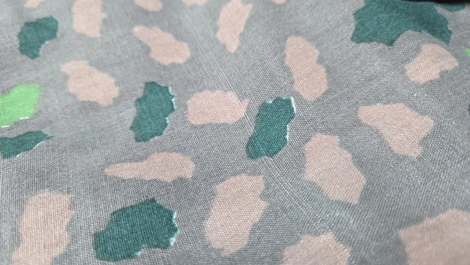 Waffen SS wanten erbsentarn — Uniformen — WO2 (foto 4 van 5)