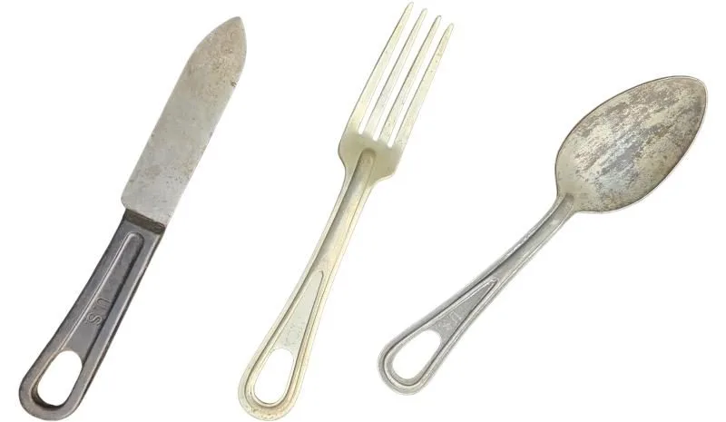 amerikaanse ww2 mestim met bestek in gebruikte staat — Uitrusting & Accessoires — WO2 (foto 4 van 7)