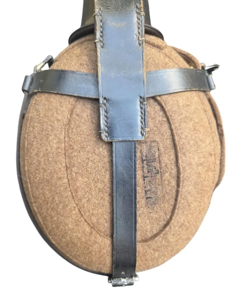 duitse ww2 grote veldfles in hele nette gebruikte staat — Uitrusting & Accessoires — WO2 (foto 7 van 10)
