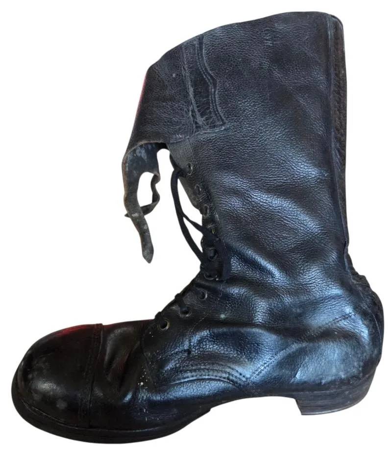 a set off British Dispatch Rider Boots de zool is 31 cm lang — Overige — WO2 (foto 5 van 10)
