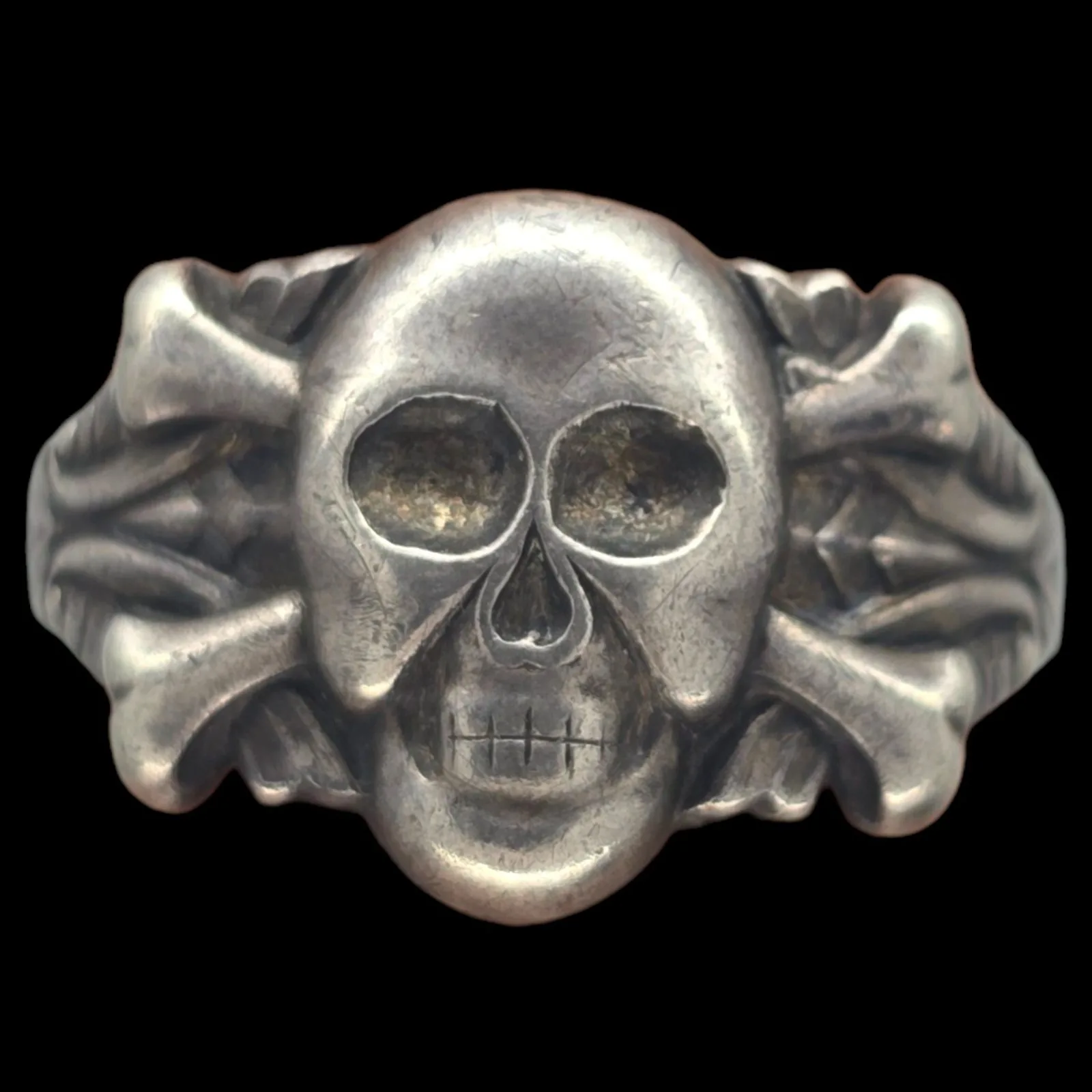 Original Totenkopf Ring gemarkeerd Zilver 835 — Uitrusting & Accessoires — WO2 (foto 2 van 5)