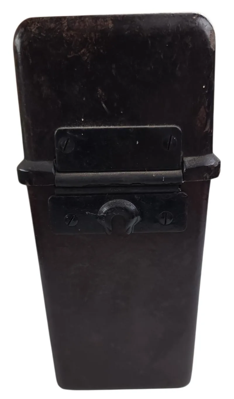 duitse veld telefoon in een gebruikte staat — Uitrusting & Accessoires — WO2 (foto 5 van 10)