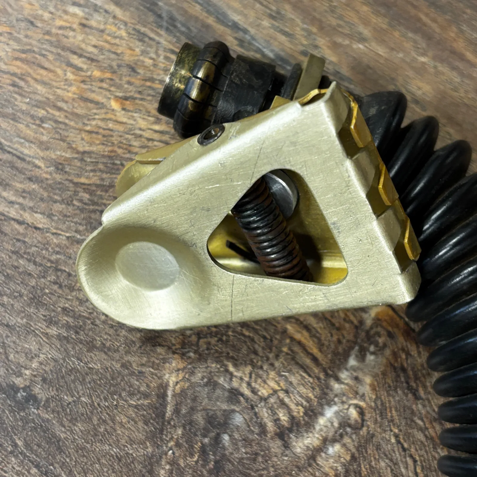 Luftwaffe Oxygen Mask Restored — Uitrusting & Accessoires — WO2 (foto 3 van 5)