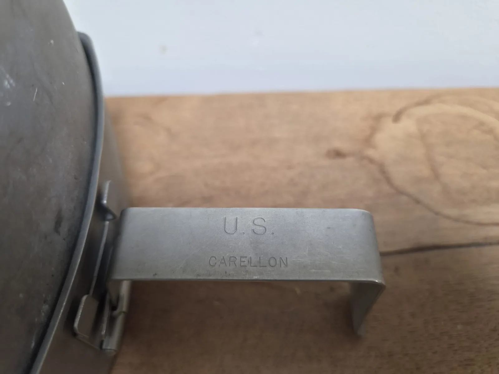 US Army Arctic Cold Weather Canteen & Carellon Cup — Uitrusting & Accessoires — Koude-Oorlog (foto 2 van 3)