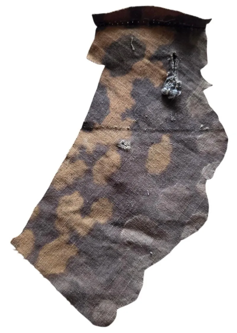 duitse ww2  waffen ss camo stof in de afmetingen 14 cm- 8cm — Uitrusting & Accessoires — WO2 (foto 4 van 6)