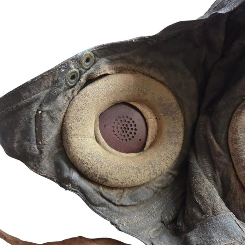 british "RAF" flying ww2 helmet — Helmen & Hoofddeksels — WO2 (foto 6 van 8)