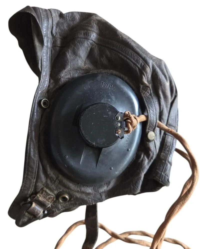 british "RAF" flying ww2 helmet — Helmen & Hoofddeksels — WO2 (foto 3 van 8)
