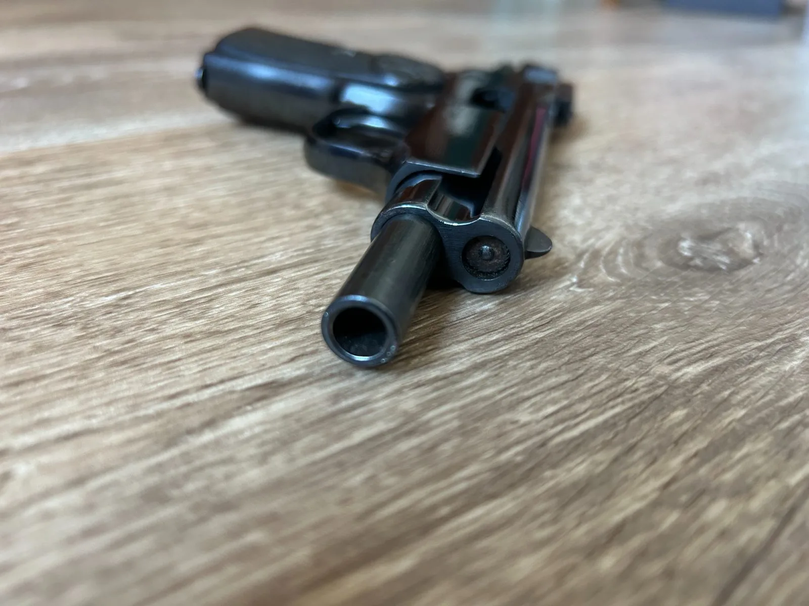 Browning FN 1900 pistool gedeactiveerd — Wapens — WO1 (foto 4 van 10)