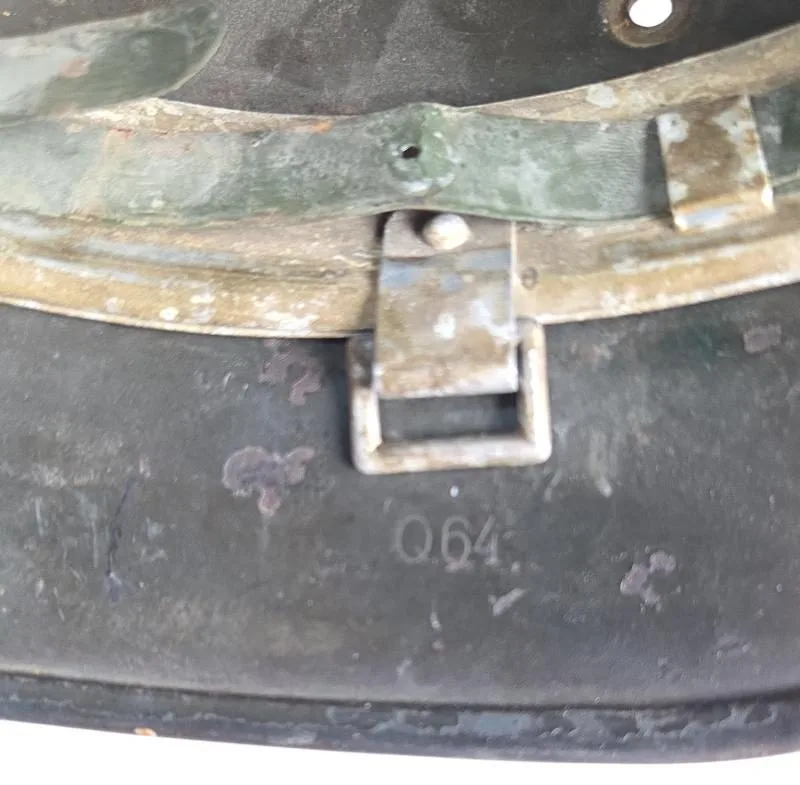 WW2 German M40 steel Helmet Q64'"Quist " — Helmen & Hoofddeksels — WO2 (foto 7 van 10)