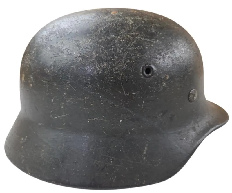 WW2 German M40 steel Helmet Q64'"Quist " — WO2