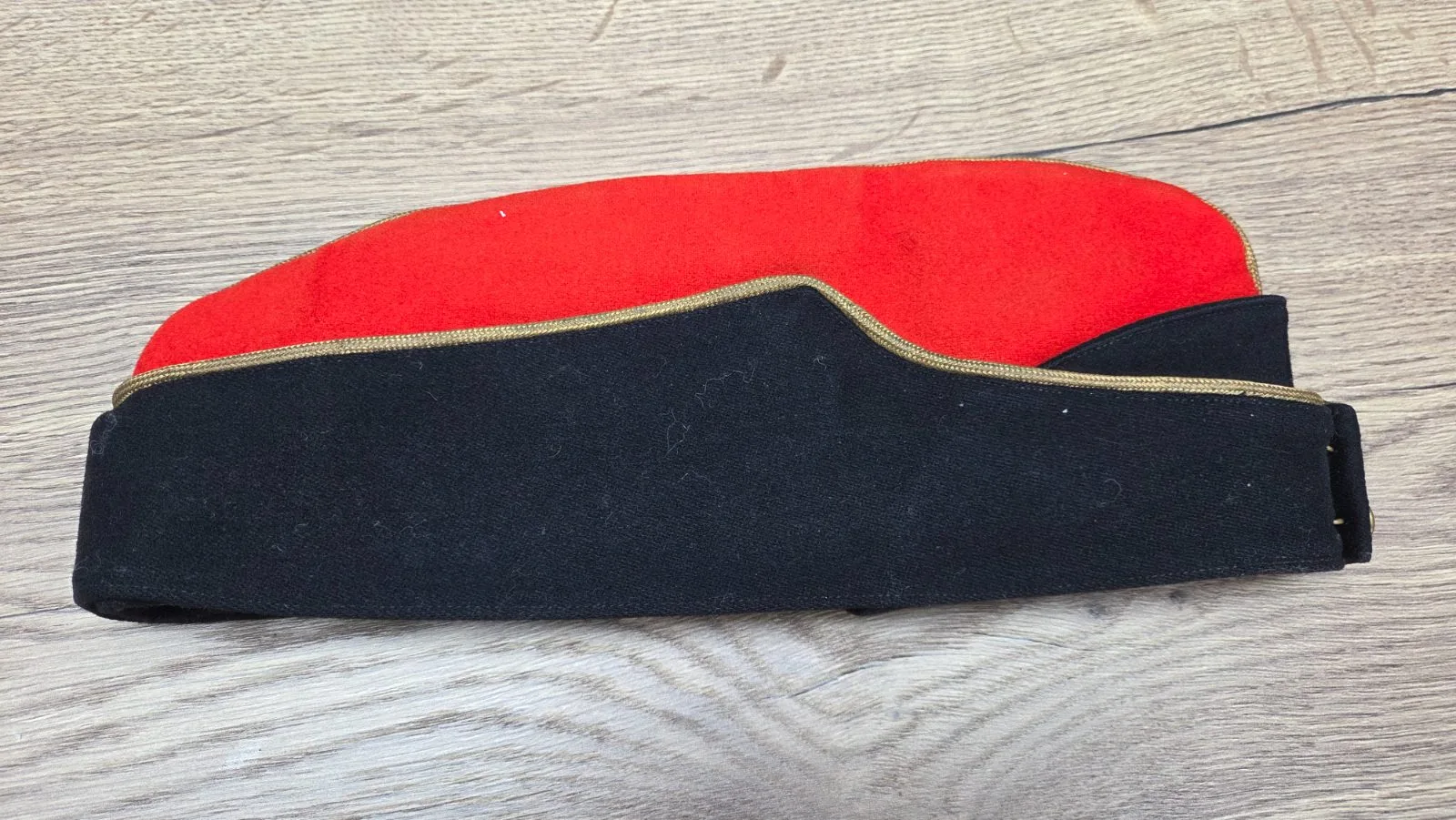 Royal Artillery schuitje — Helmen & Hoofddeksels — WO2 (foto 6 van 6)