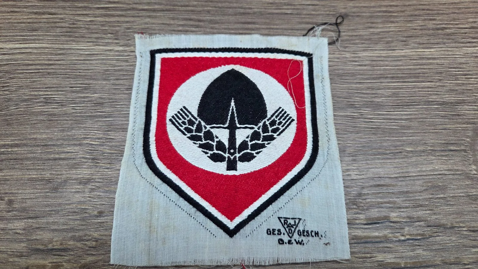 RAD mouwembleem — WO2