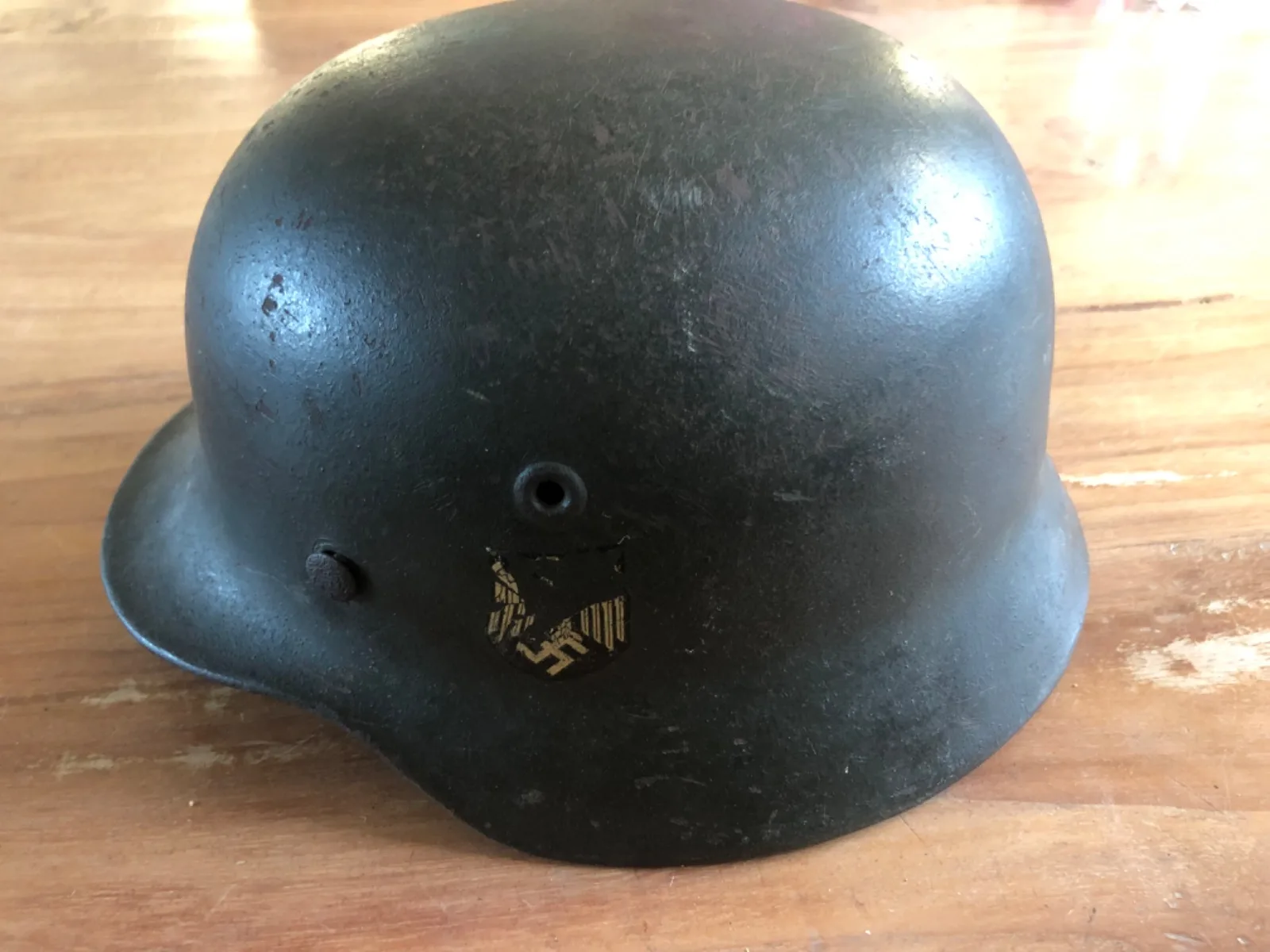 M42 stahlhelm Heeres of Kriegsmarine — Helmen & Hoofddeksels — WO2 (foto 2 van 6)