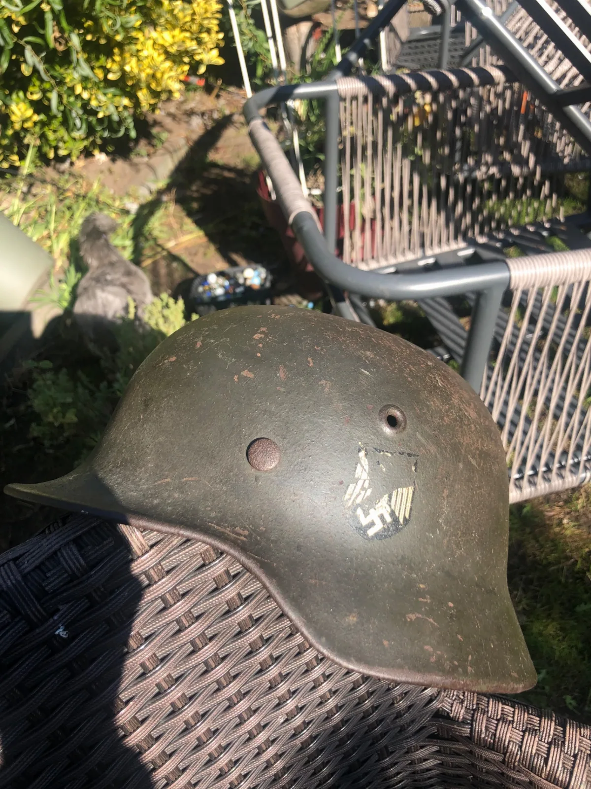 M42 stahlhelm Heeres of Kriegsmarine — Helmen & Hoofddeksels — WO2 (foto 4 van 6)