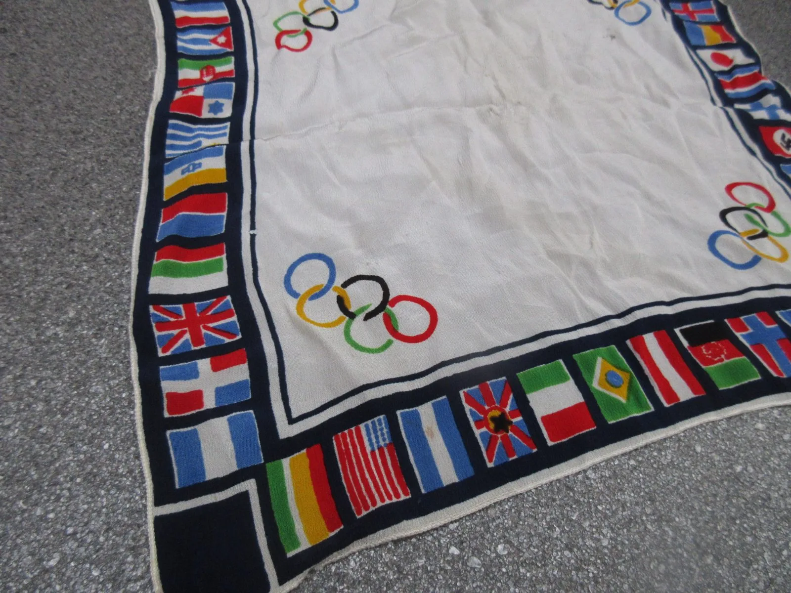 Sjaaltje van de Olympische spelen — Overige — WO2 (foto 4 van 5)