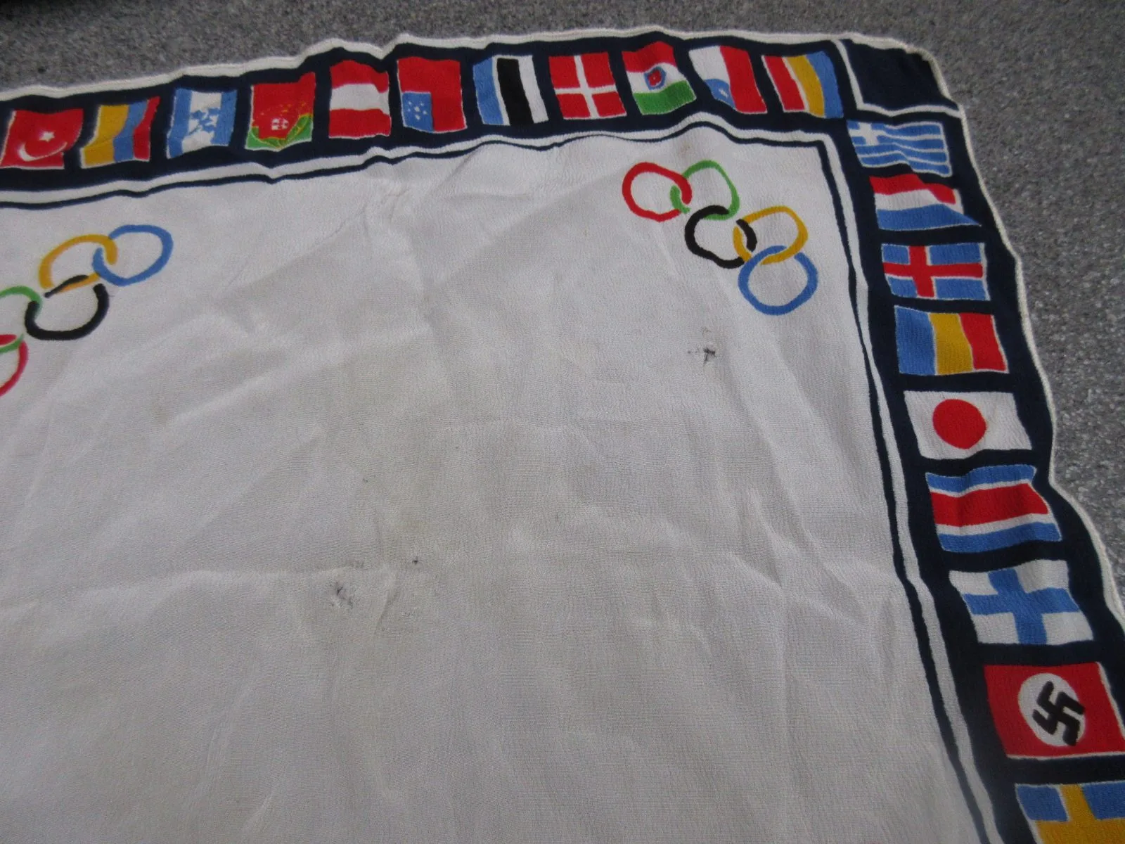 Sjaaltje van de Olympische spelen — Overige — WO2 (foto 2 van 5)
