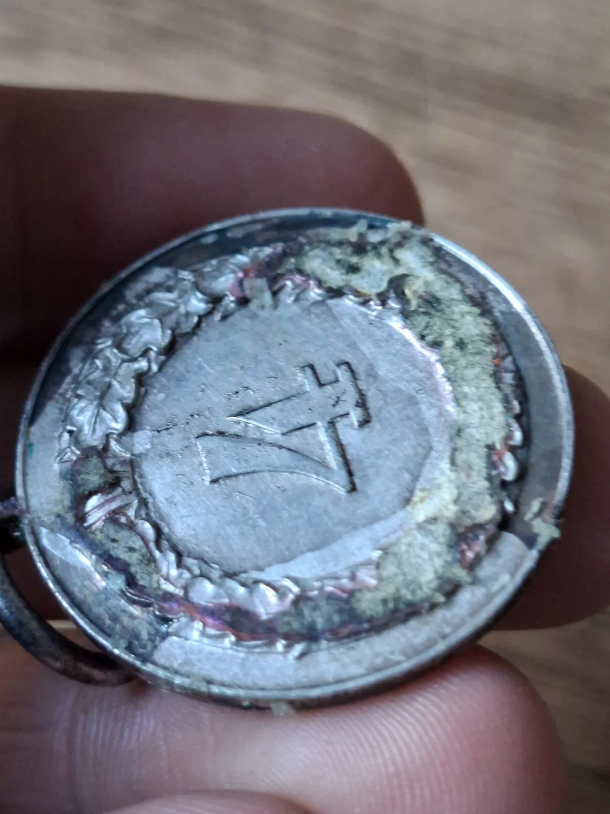 Duitse Wehrmacht 4 jaar trouwe dienst medaille — Medailles & Onderscheidingen — WO2 (foto 3 van 3)