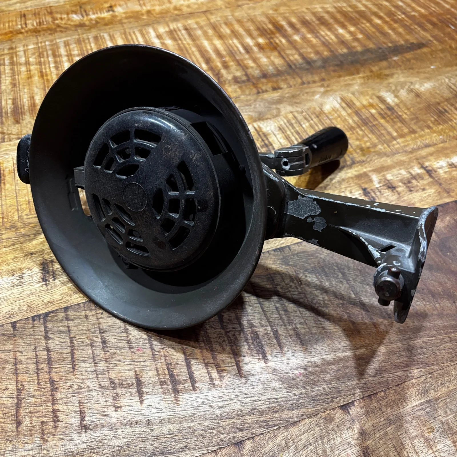 WH hand cranked air raid siren — WO2