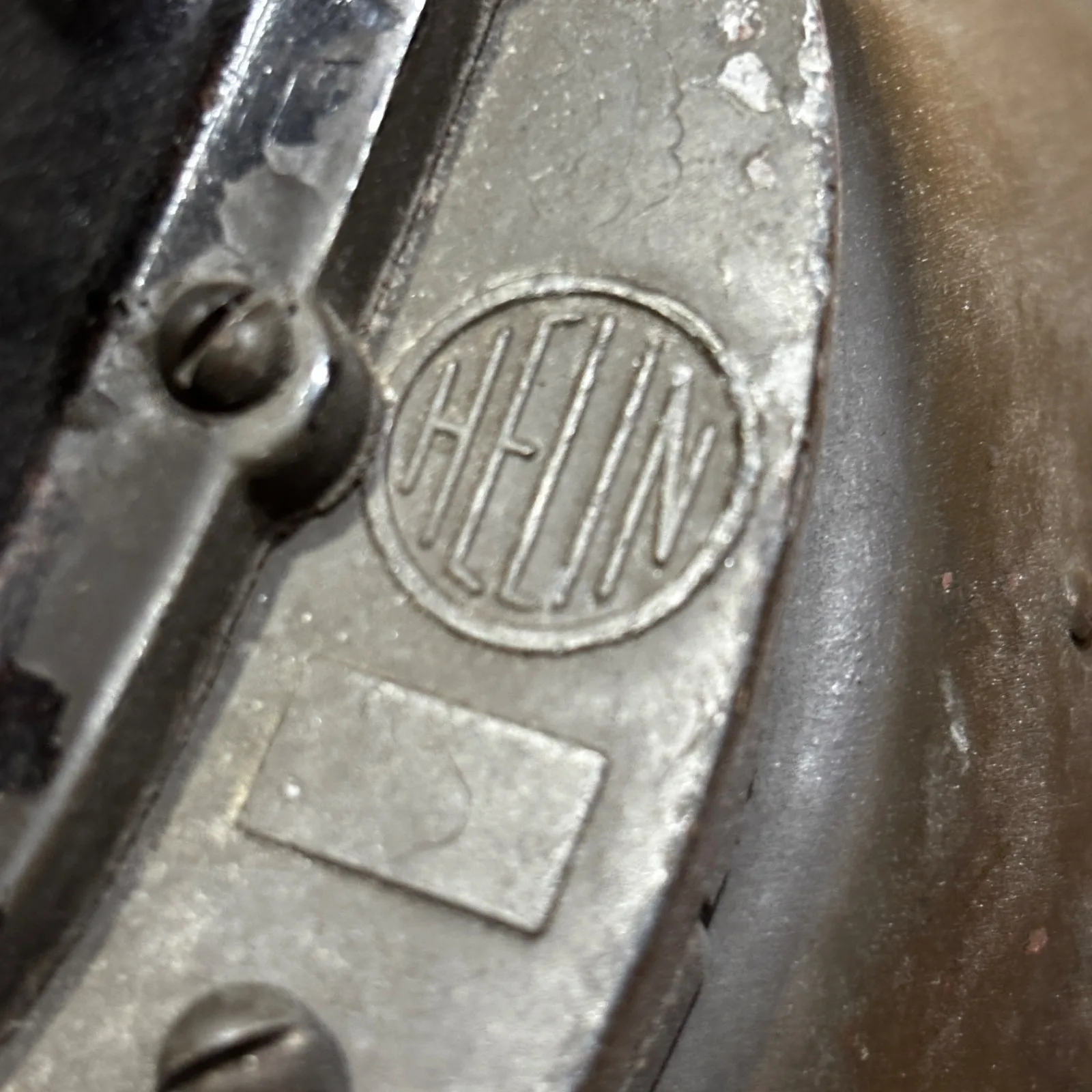 WH hand cranked air raid siren — Uitrusting & Accessoires — WO2 (foto 7 van 7)