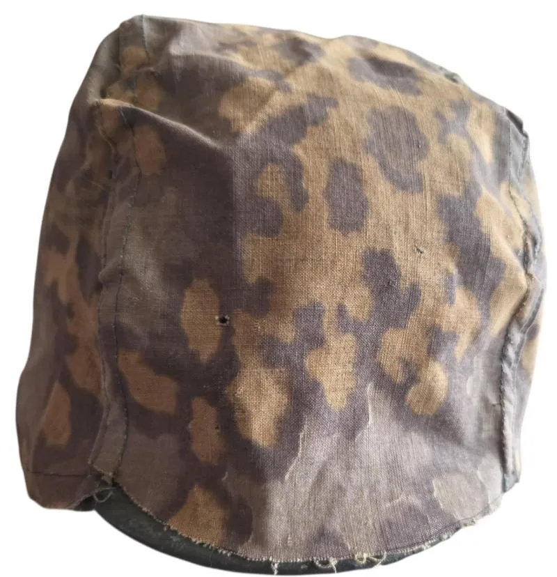duitse prive aangemaakte soort helm cover in gebruikte staat — Helmen & Hoofddeksels — WO2 (foto 4 van 9)