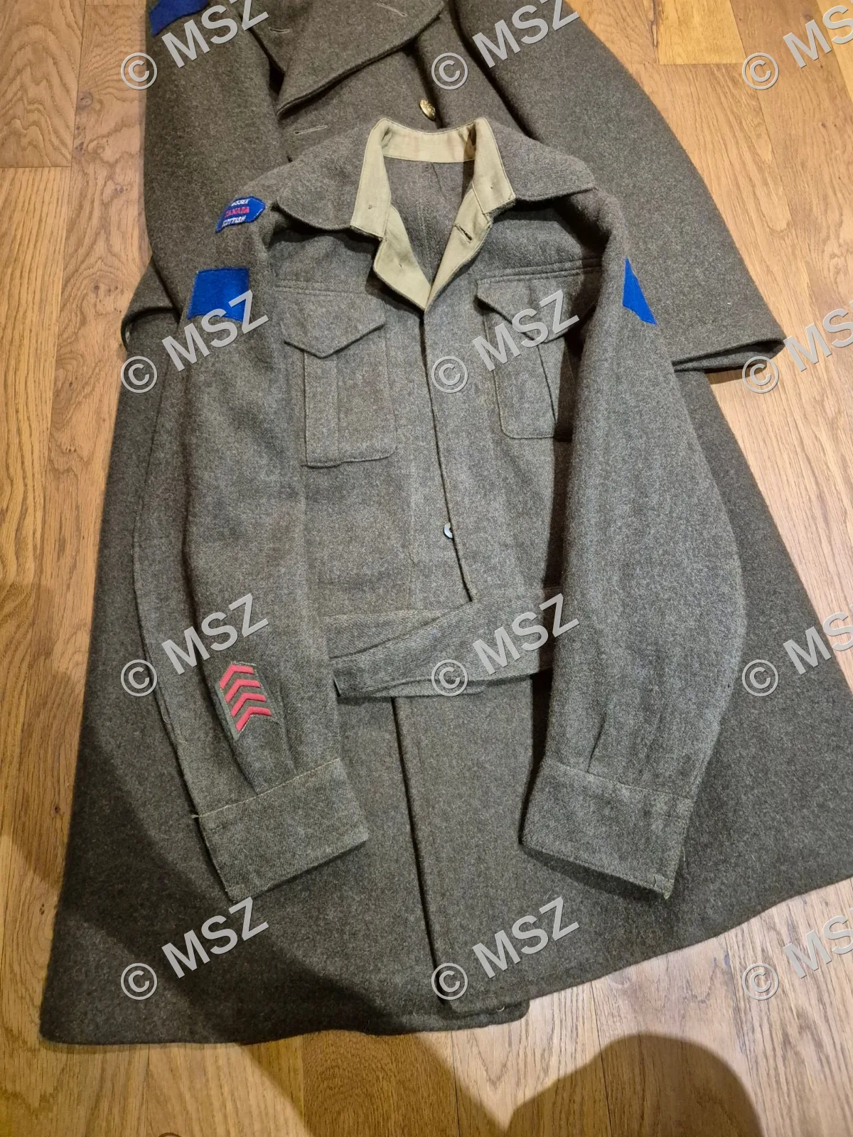 Essex Scottish battledress mantel en tam — Uniformen — WO2 (foto 2 van 7)
