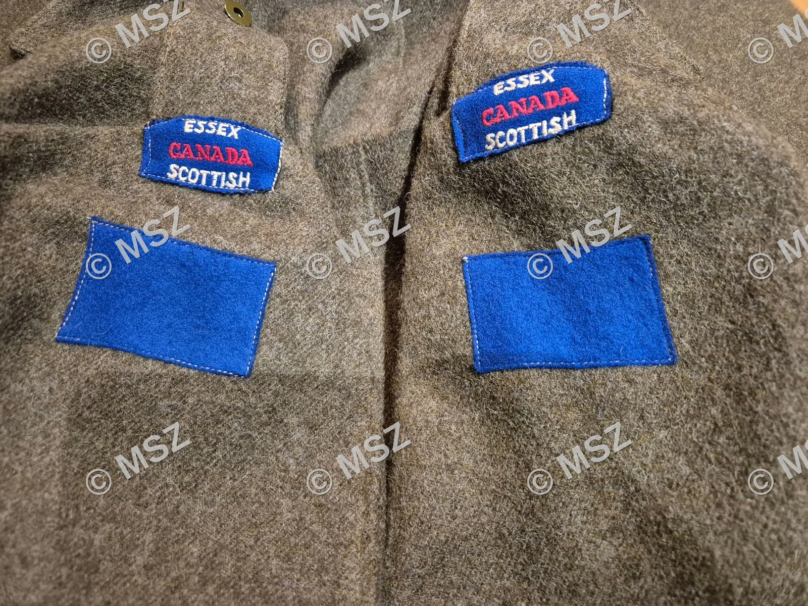 Essex Scottish battledress mantel en tam — Uniformen — WO2 (foto 6 van 7)
