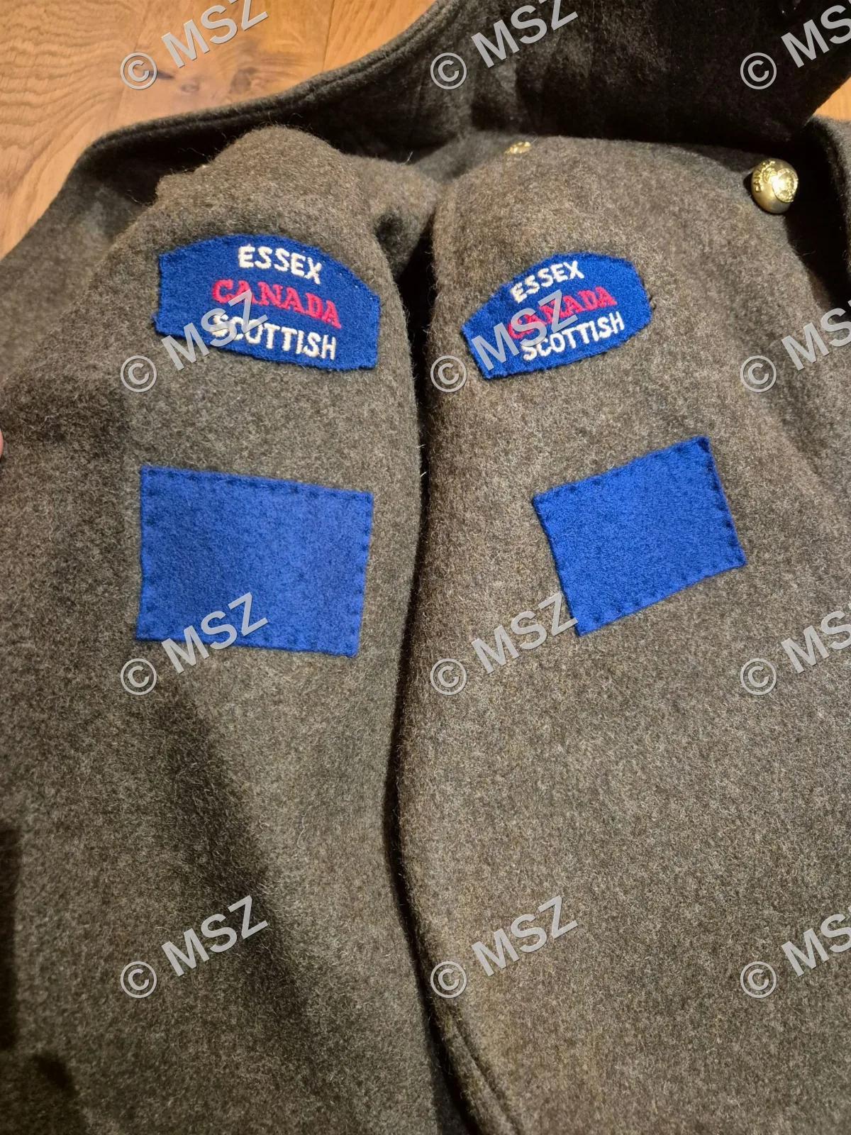 Essex Scottish battledress mantel en tam — Uniformen — WO2 (foto 7 van 7)