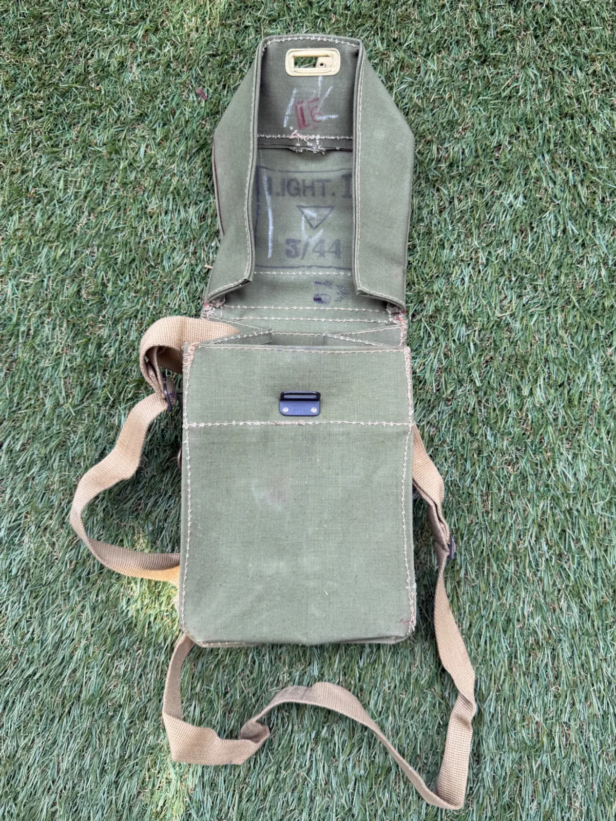 Engelse Wo2 gasmasker tas model lightweight (airborne) — Uitrusting & Accessoires — WO2 (foto 4 van 5)